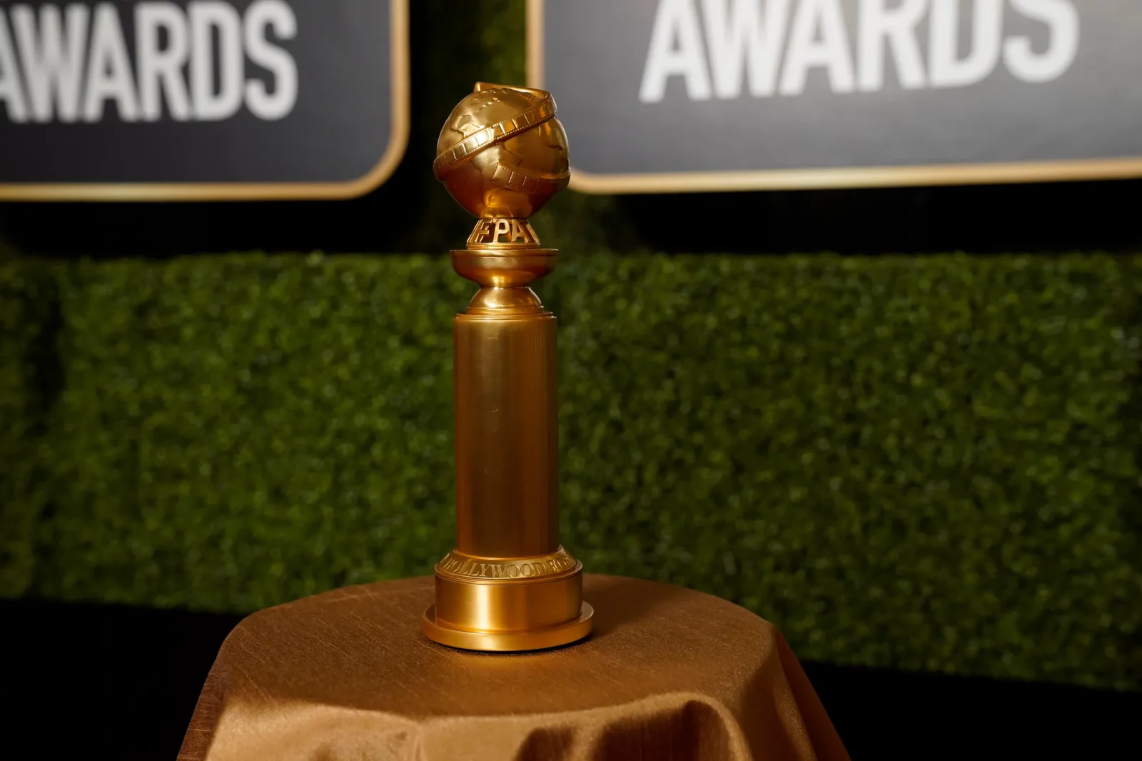 Golden Globes will be back on TV in 2023