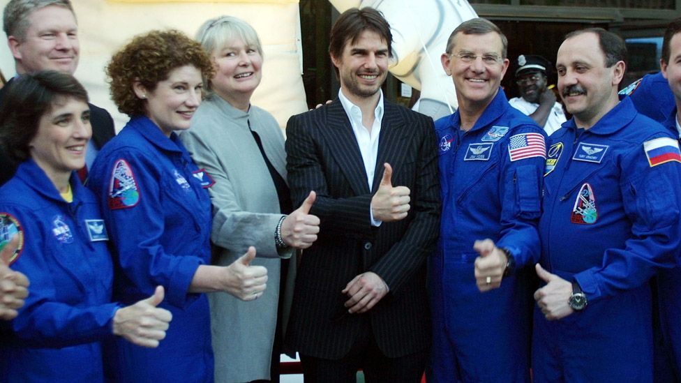 Tom Cruise to be the first actor (and civilian) to shoot a film in outer space