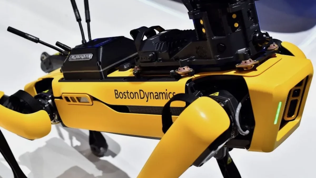 Boston Dynamics and others are vowing not to weaponize their creations